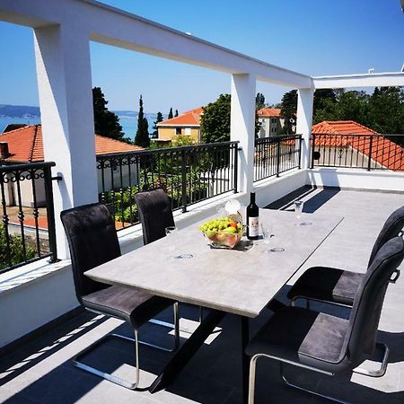 New Apartments 9 Minutes From Split Airport Kaštela Kültér fotó