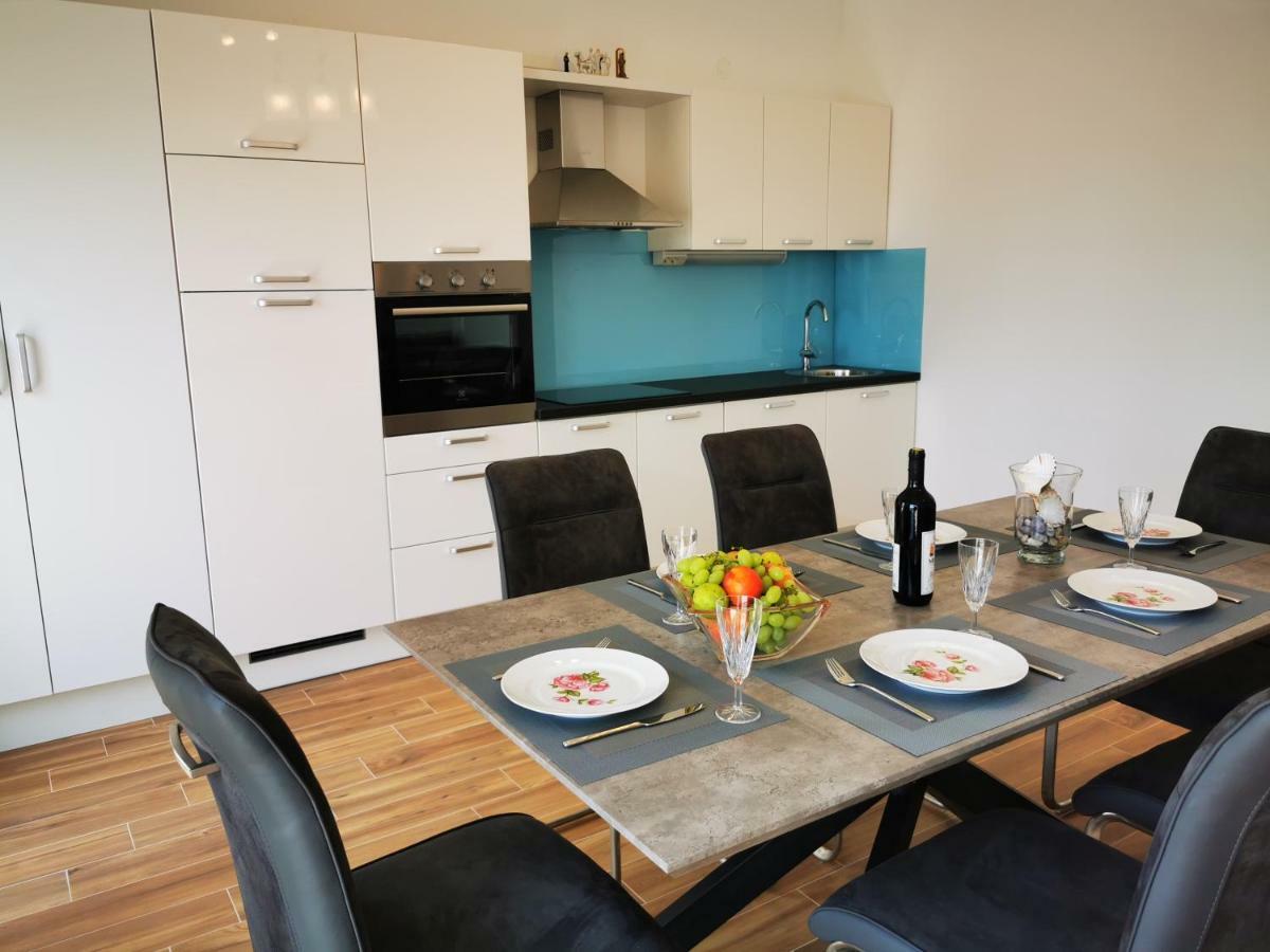 New Apartments 9 Minutes From Split Airport Kaštela Kültér fotó